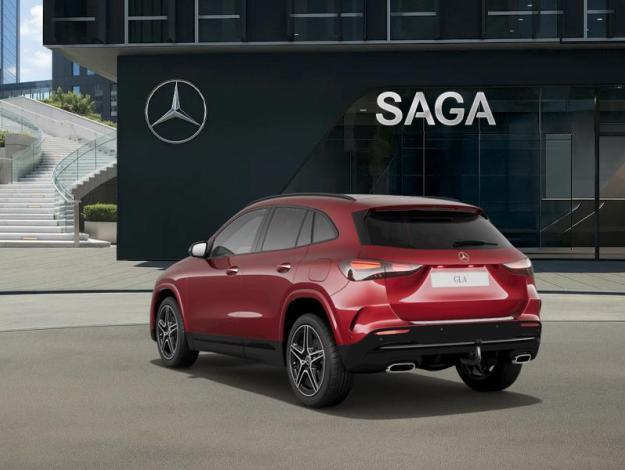 MERCEDES-BENZ GLA 200 d AMG Line  GLA 200 d AMG Line