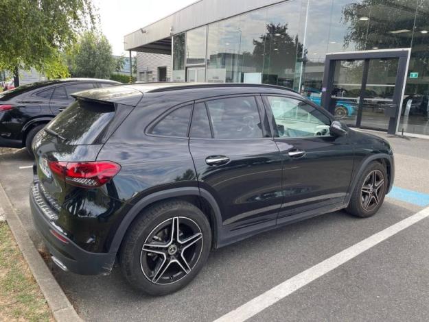 MERCEDES-BENZ GLA 200 d AMG Line  