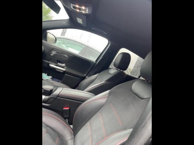 MERCEDES-BENZ GLA 200 d AMG Line  