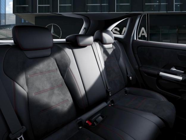 MERCEDES-BENZ GLA 200 d Edition 140  GLA 200 d Edition 140