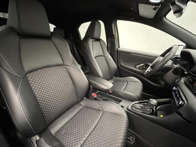 TOYOTA Yaris Hybride 130h Collection techno  