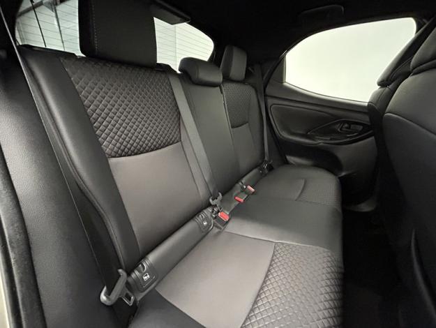 TOYOTA Yaris Hybride 130h Collection techno  