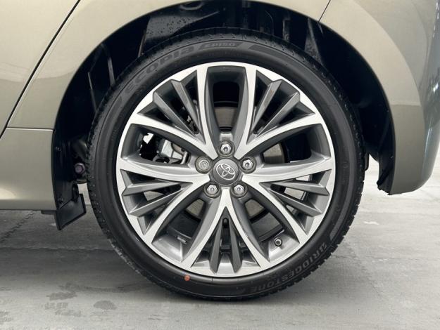 TOYOTA Yaris Hybride 130h Collection techno  