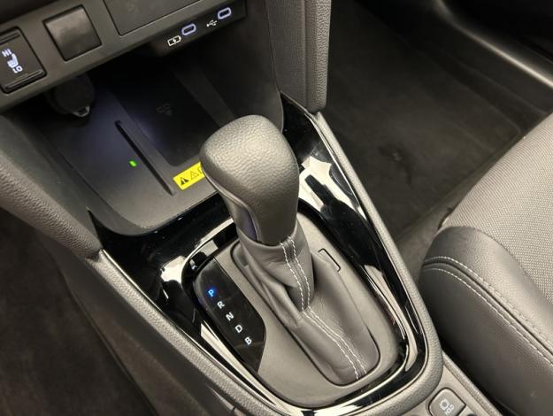 TOYOTA Yaris Cross 1.5 HYBRID 130H PREMIERE   
