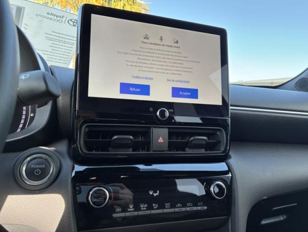 TOYOTA Yaris Cross 1.5 HYBRID 130H DESIGN / PACK CARGO  