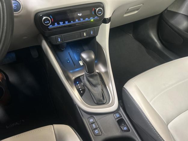 TOYOTA Yaris Hybrid Iconic  1.5 116 ch 