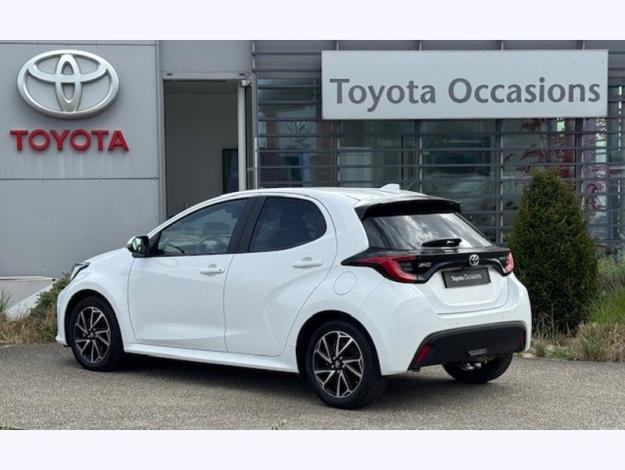 TOYOTA Yaris 116h Design  