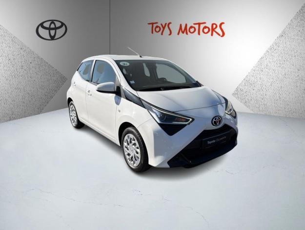 TOYOTA Aygo 1.0 VVT-i x-play  