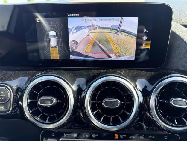 MERCEDES-BENZ GLA 200 d AMG Line  