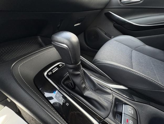 TOYOTA Corolla Touring Sports Hybride 122h Design   