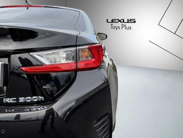 LEXUS RC 300h F SPORT  
