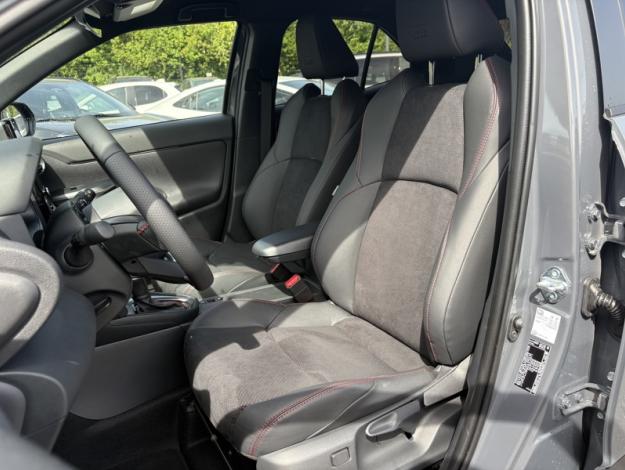 TOYOTA Yaris Cross 1.5 HYBRID 130H GR SPORT AUTO  YARIS CROSS 130H 2WD GR SPORT MY26