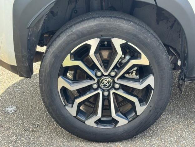 TOYOTA Yaris Cross 116H Design  