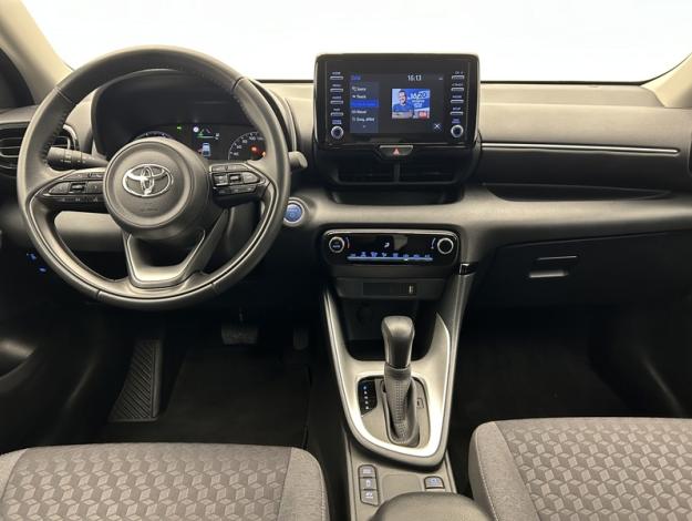 TOYOTA Yaris 116h Dynamic  