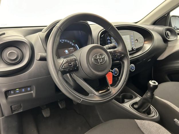 TOYOTA Aygo X 1.0 VVT-i 72 Dynamic  