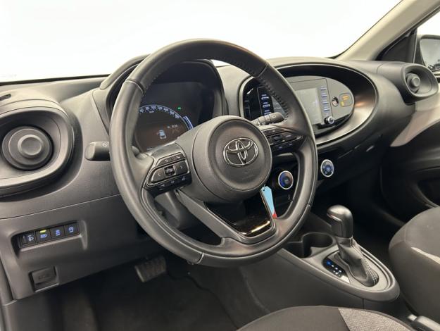 TOYOTA Aygo X 1.0 S-CVT 72 Dynamic  