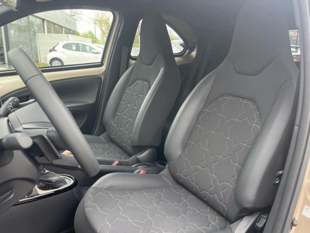 TOYOTA Aygo X 1.0 VVT-i 72 Collection S-CVT  