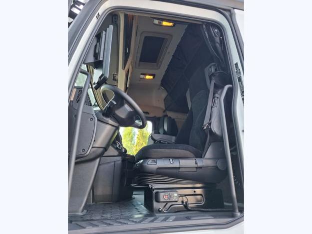 MERCEDES-BENZ Actros 1845 LS 4x2 BigSpace 2.50M  