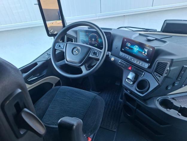 MERCEDES-BENZ Actros 1845 LS 4x2 BigSpace 2.50M  