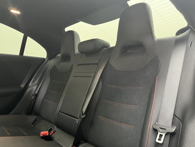 MERCEDES-BENZ CLA Coupé CLA 180 Coupé AMG Line  