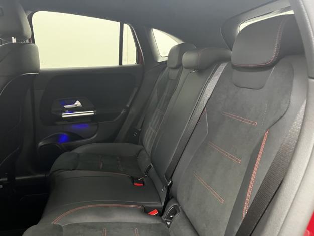 MERCEDES-BENZ GLA 200 d AMG Line  