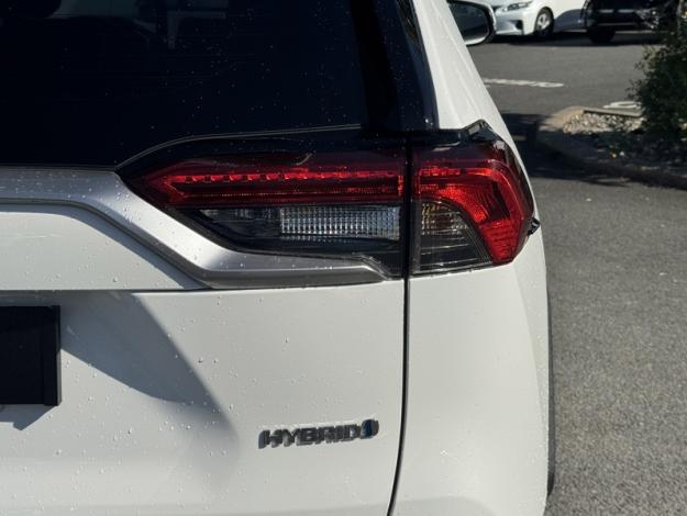 TOYOTA RAV4 Hybride 2WD Dynamic Business MY24  