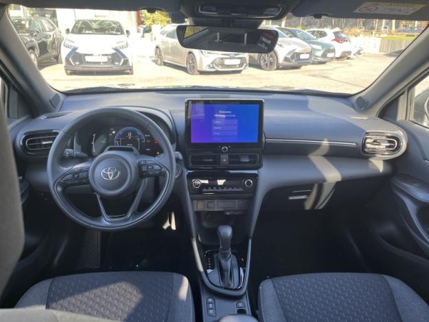 TOYOTA Yaris Cross Hybrid 2WD Design   
