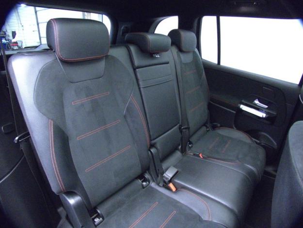 MERCEDES-BENZ EQB 250 AMG Line  