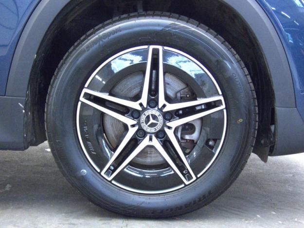 MERCEDES-BENZ EQB 250 AMG Line  