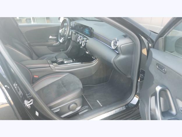 MERCEDES-BENZ Classe A 200 d AMG Line  