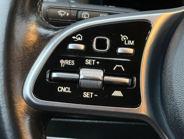 MERCEDES-BENZ GLA 250 e Progressive Line  