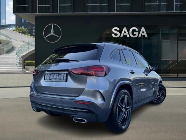 MERCEDES-BENZ GLA-Klasse GLA 180 Off-Roader