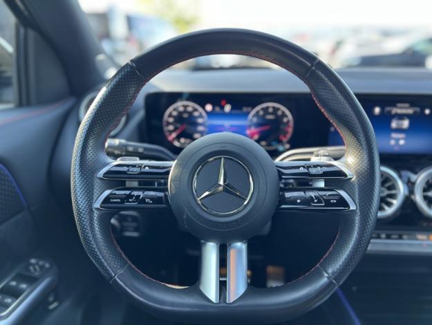 MERCEDES-BENZ GLA-Klasse GLA 180 Off-Roader