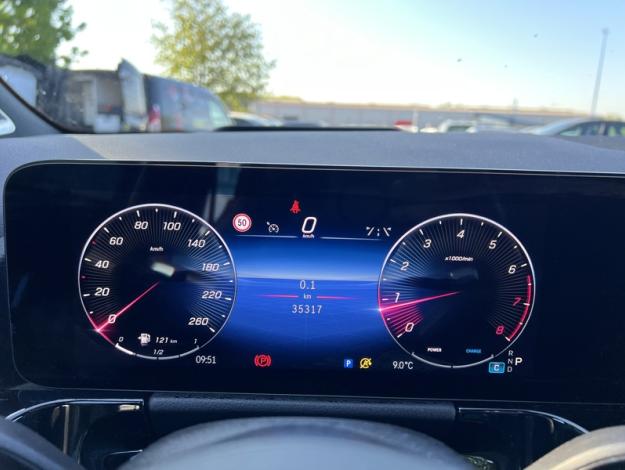 MERCEDES-BENZ GLA-Klasse GLA 180 Off-Roader