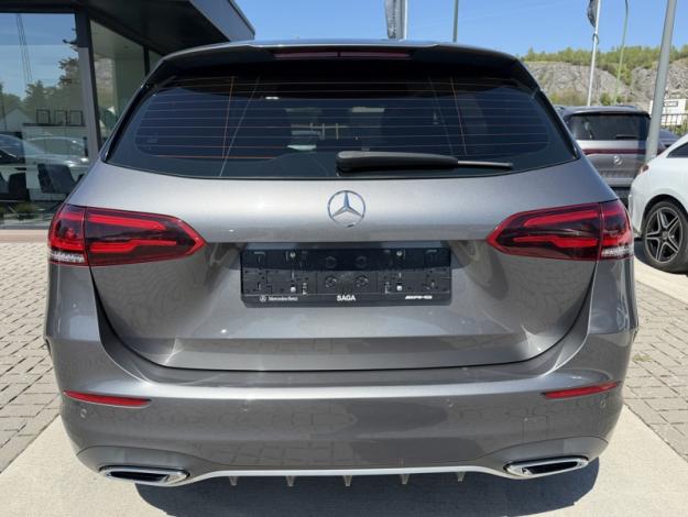 MERCEDES-BENZ B-Klasse B 180 d