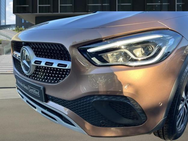 MERCEDES-BENZ GLA-Klasse GLA 180 Off-Roader