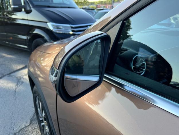 MERCEDES-BENZ GLA-Klasse GLA 180 Off-Roader