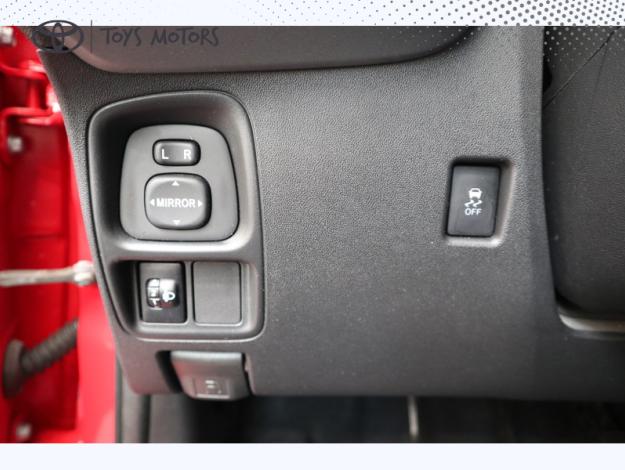 TOYOTA Aygo 1.0 VVT-i x-play  