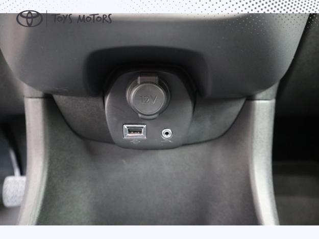 TOYOTA Aygo 1.0 VVT-i x-play  