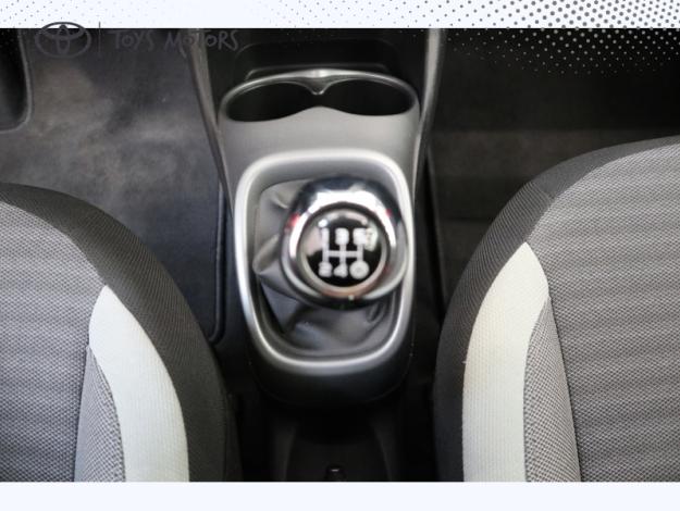 TOYOTA Aygo 1.0 VVT-i x-play  
