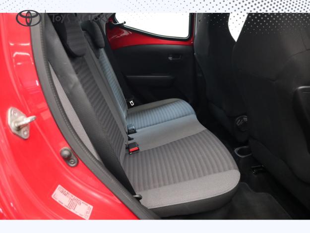 TOYOTA Aygo 1.0 VVT-i x-play  