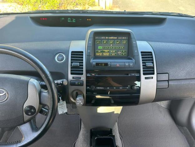 TOYOTA Prius 110H LINEA SOL HYBRID  