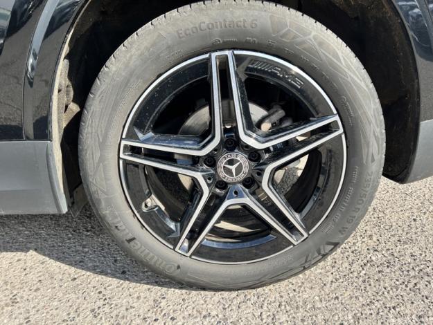 MERCEDES-BENZ GLA 180 AMG Pack Night Facelift Attelage  