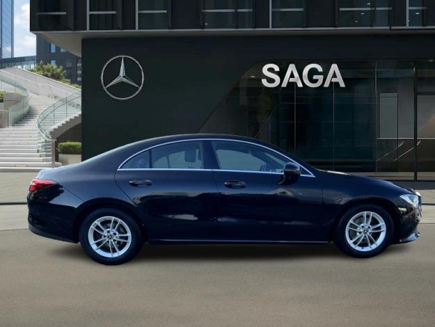 MERCEDES-BENZ CLA 180 d Coupé  