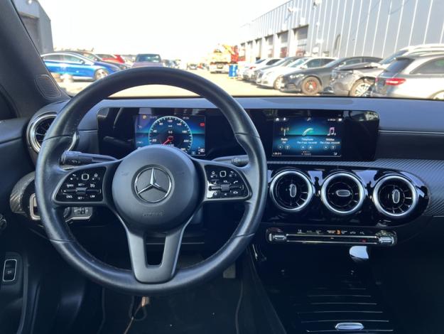 MERCEDES-BENZ CLA 180 d Coupé  