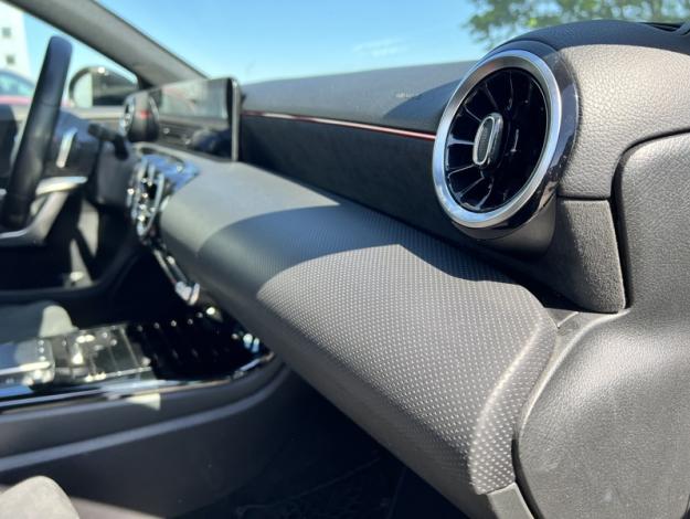 MERCEDES-BENZ A-Klasse A 180 d