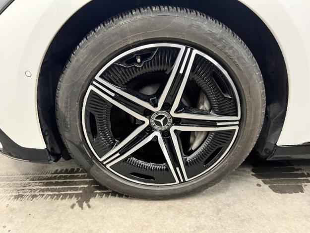 MERCEDES-BENZ EQE EQE 300