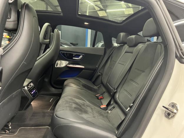 MERCEDES-BENZ EQE EQE 300