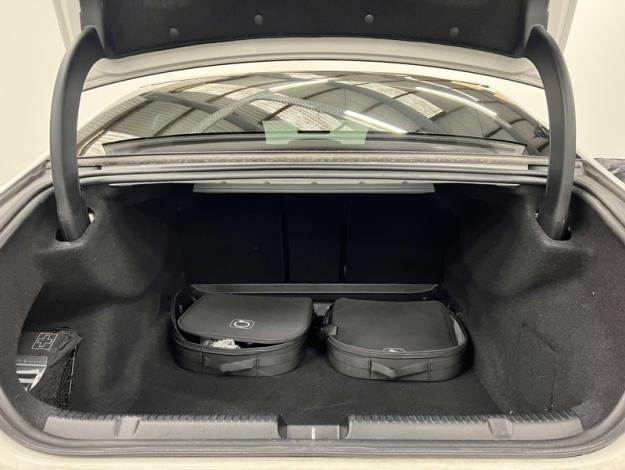 MERCEDES-BENZ EQE EQE 300