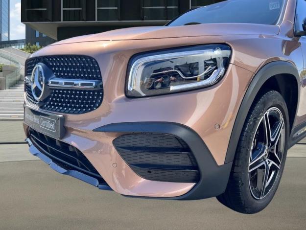 MERCEDES-BENZ GLB 200 AMG Pack Night  